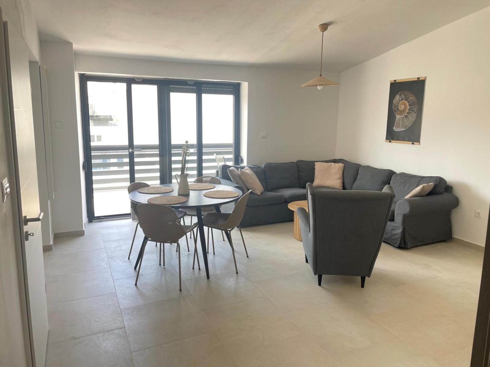 Apartments Ula Vodice Bagian luar foto